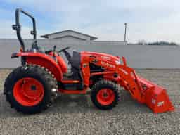 Kubota L3560HST-LE – 37HP Compact Tractor – 12405