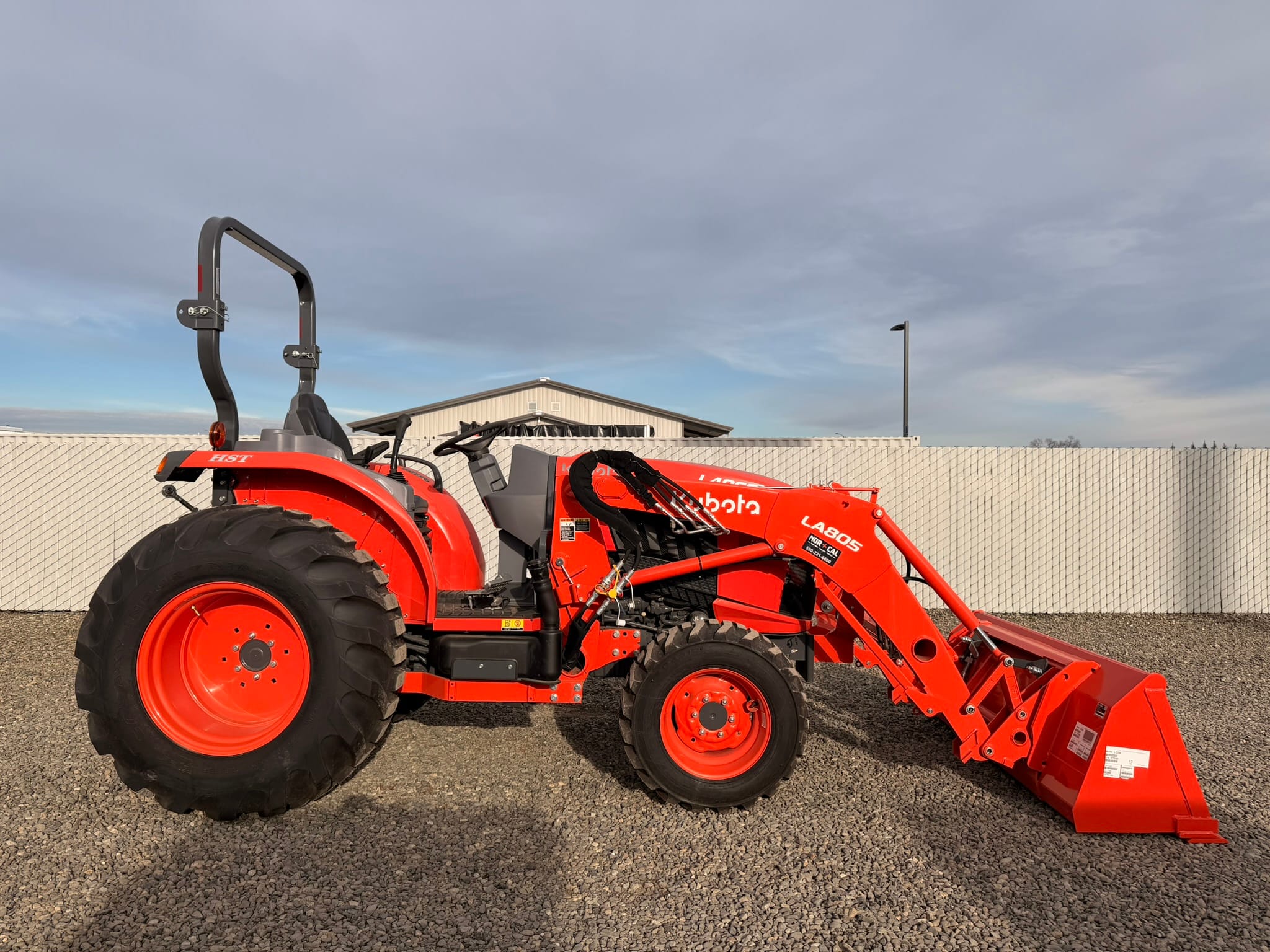 Kubota L4060HST-LE – 42 HP Compact Tractor – 12063