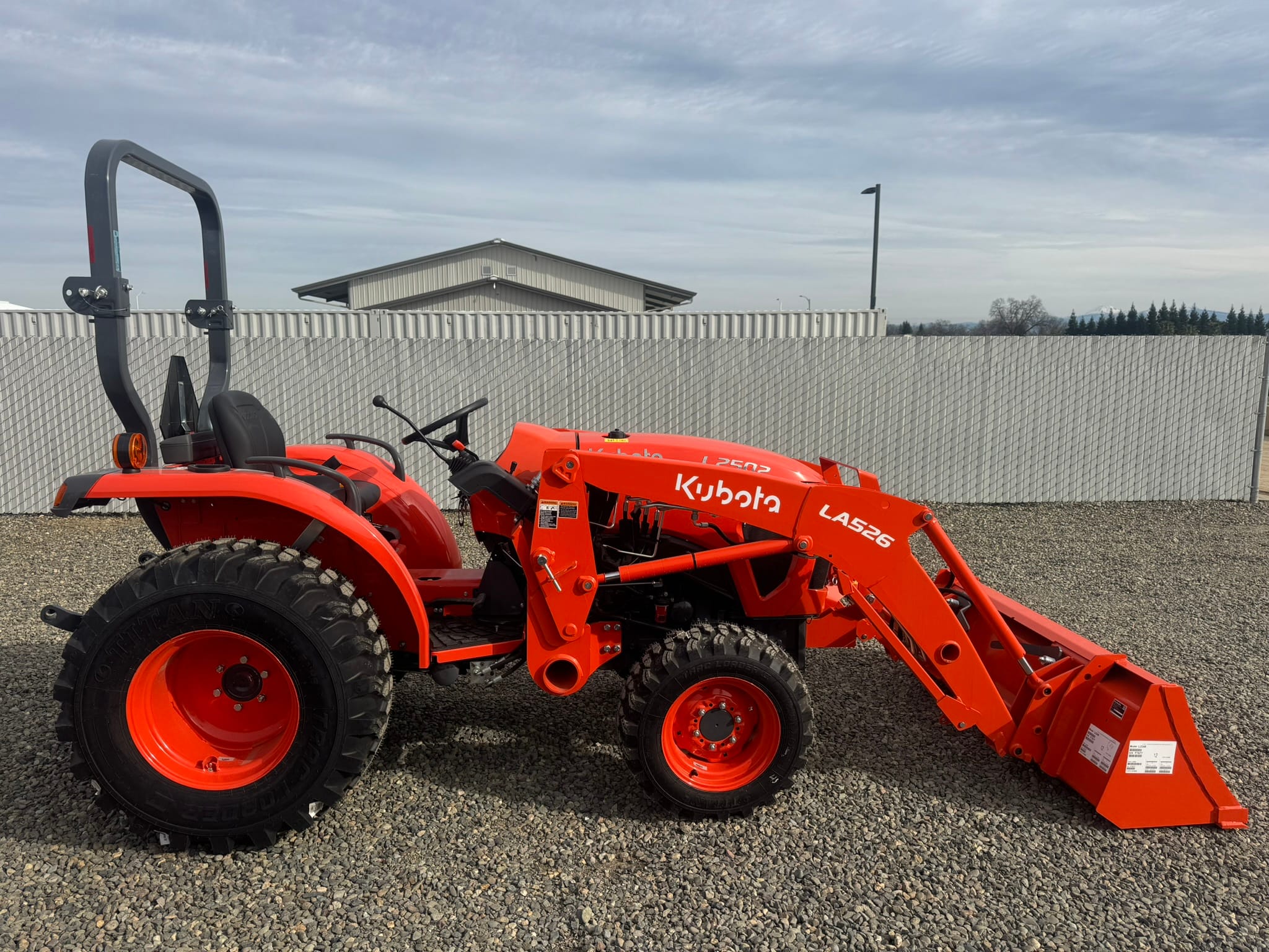 Kubota L2502HST – 25HP Compact Tractor – 13019