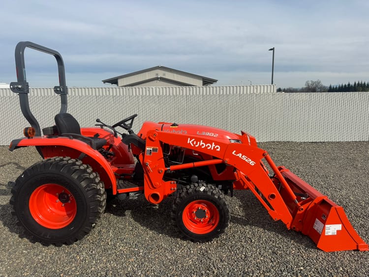 Kubota L3902HST – 37.5HP Compact Tractor – 11610